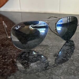 RAY-BAN Polarized Sunglasses, RB3025 AVIATOR MIRROR Classic Sunglasses Authentic
